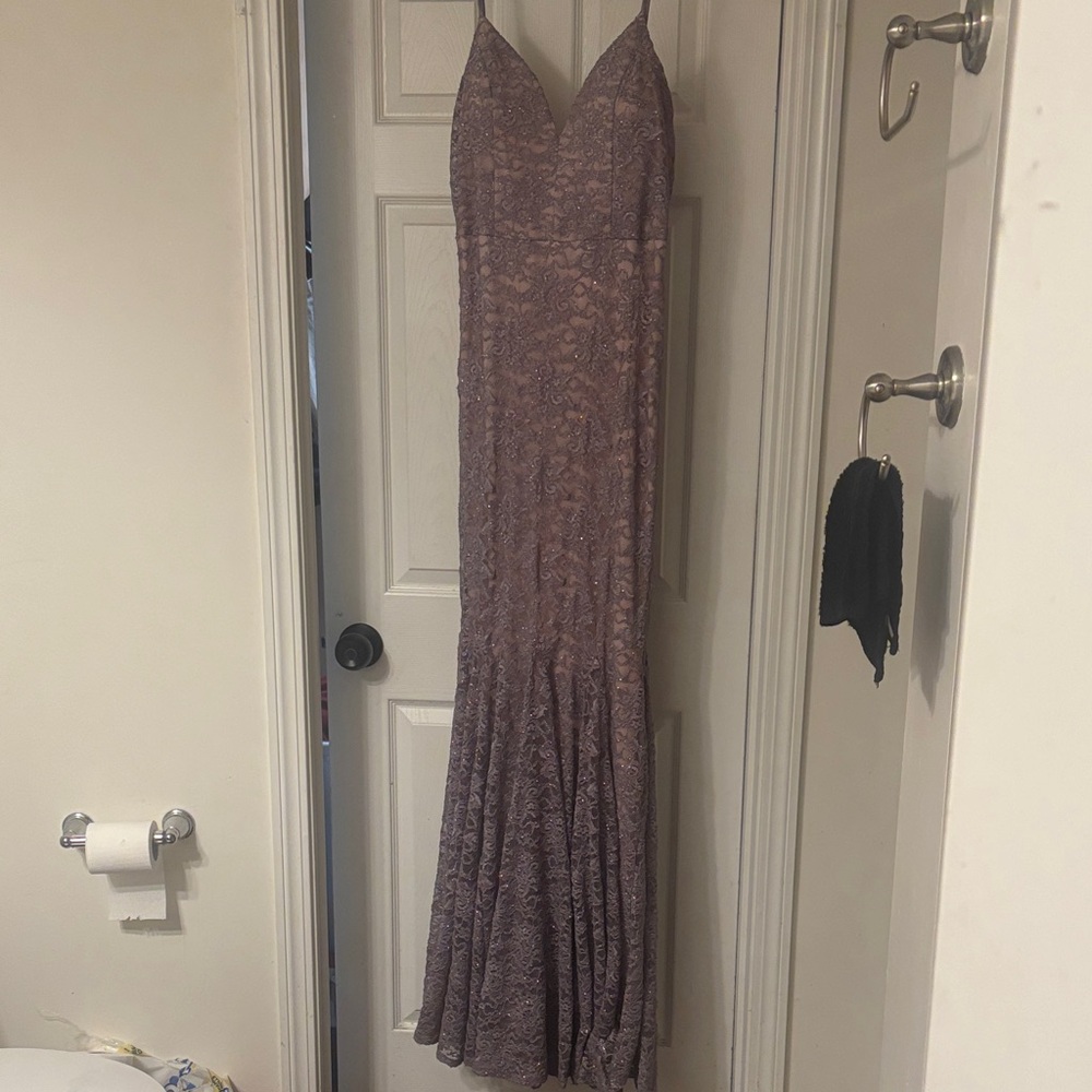 Windsor Lavender Lace Maxi Dress